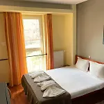 Tania-Frankfurt Hotel