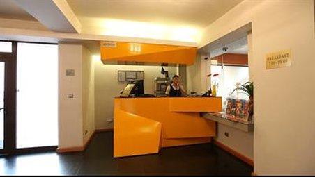 Tania-frankfurt Hotel